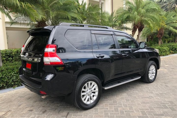 SUV Prado